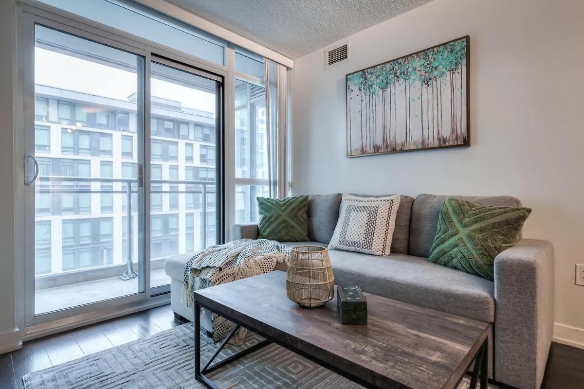 Apartment Queen 2Br With Free Parking, Near Cn Tower Toronto